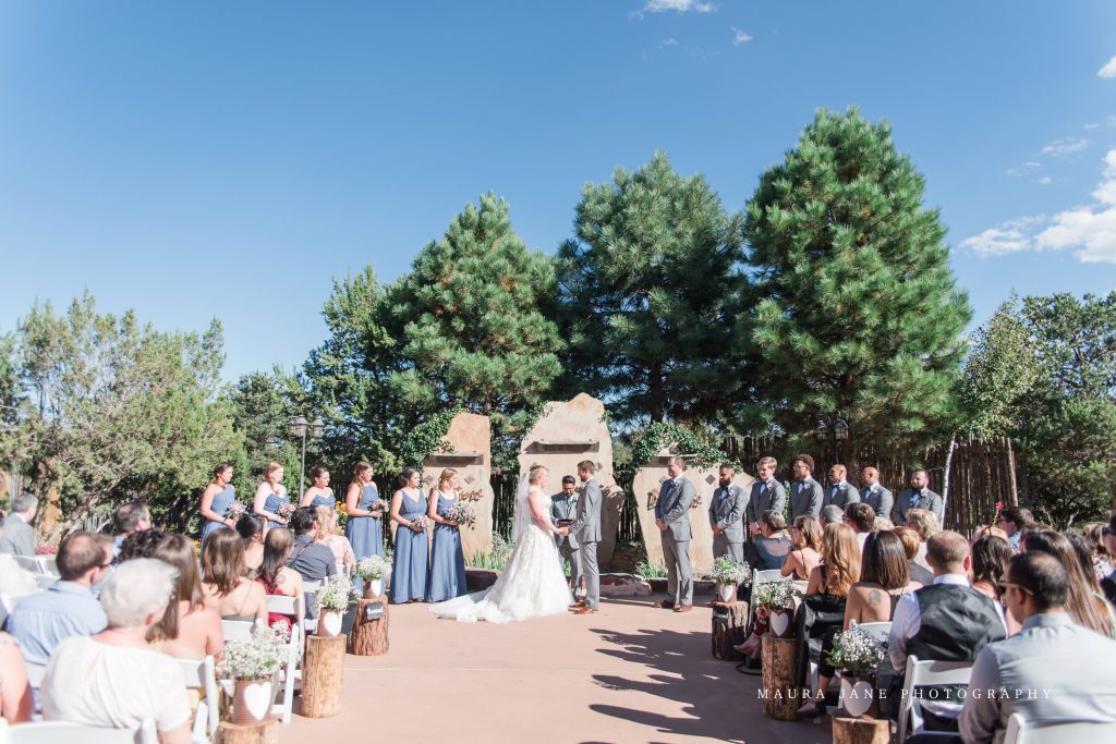 Outdoor wedding ceremony at Nature Pointe